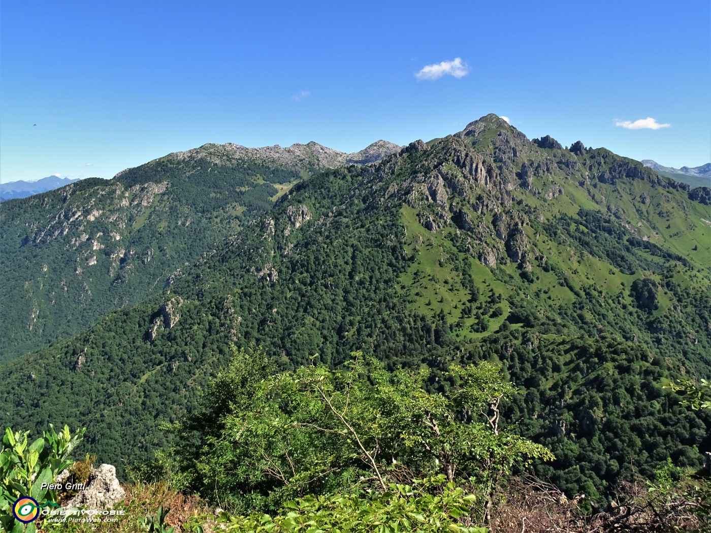 37 Bella vista sulla Cima Alben.JPG